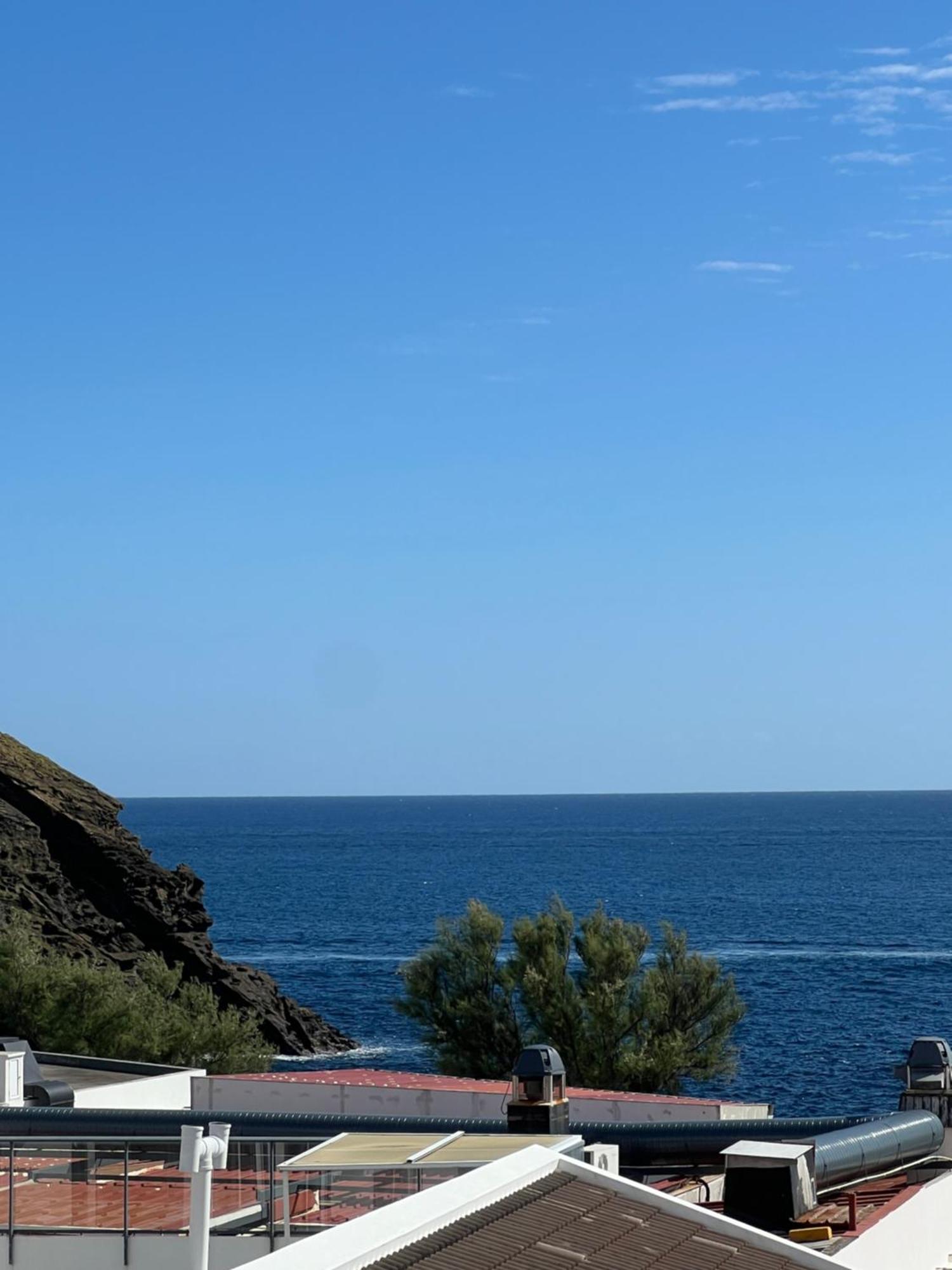 Casa A 2 Minutos A Pe De Piscina Natural Ponta Delgada Exterior foto